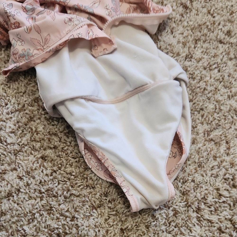 Peach Floral Kids Rashguard - Picture 6 of 6